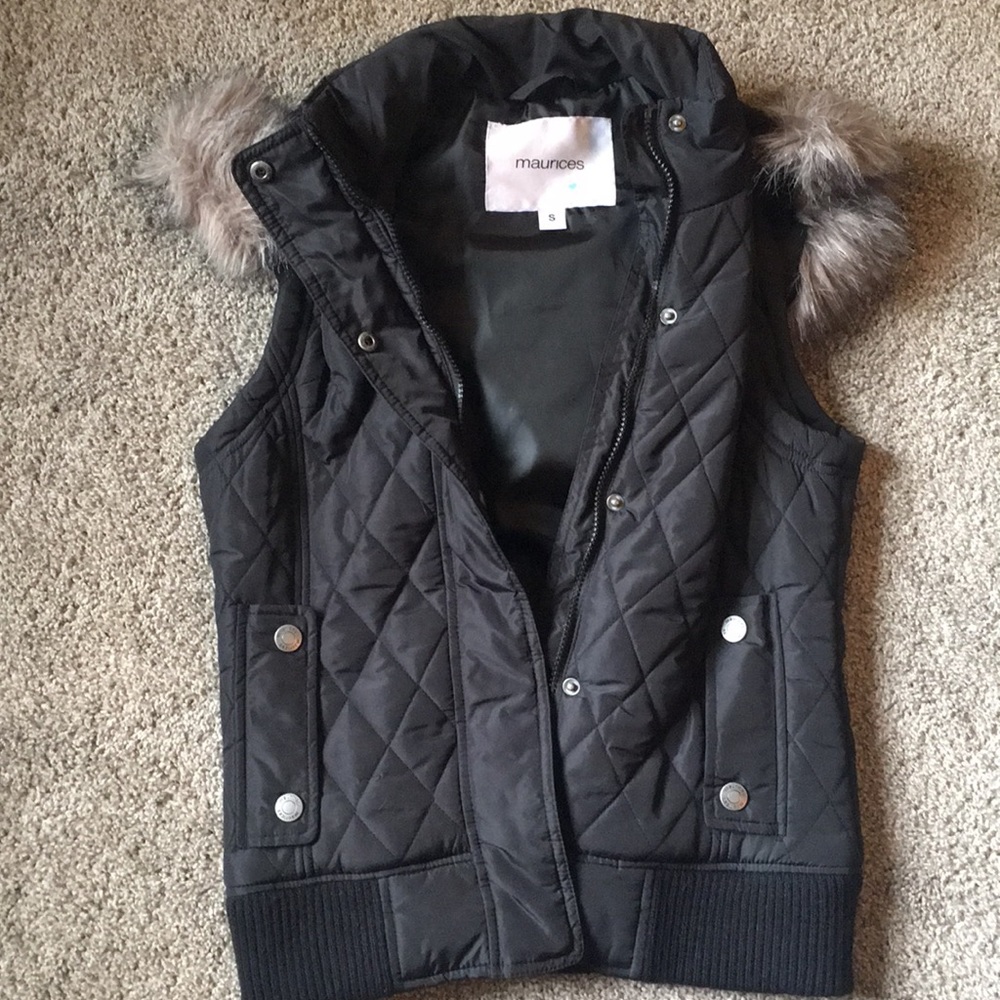 Maurice’s vest with fur